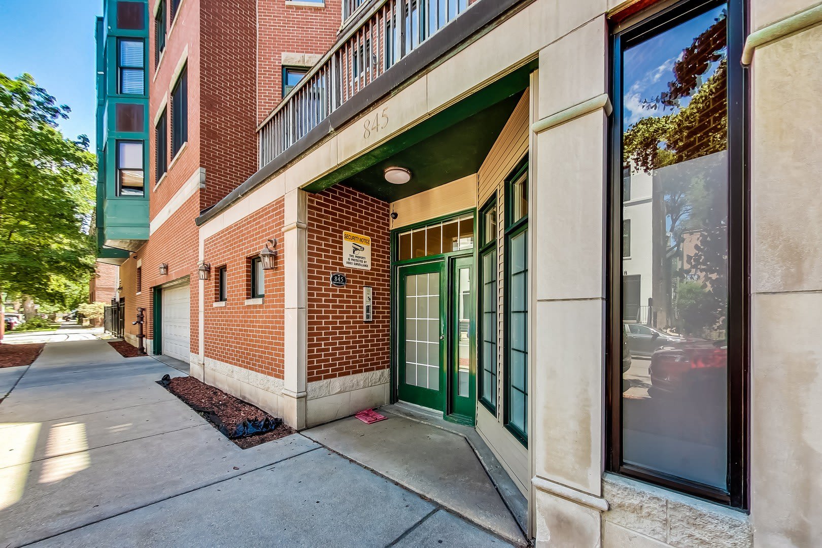 845 W ALTGELD Street – photo 3