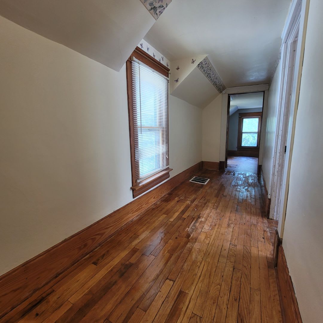 1450 3 Bed 2 Bath Single Family Home – photo 4