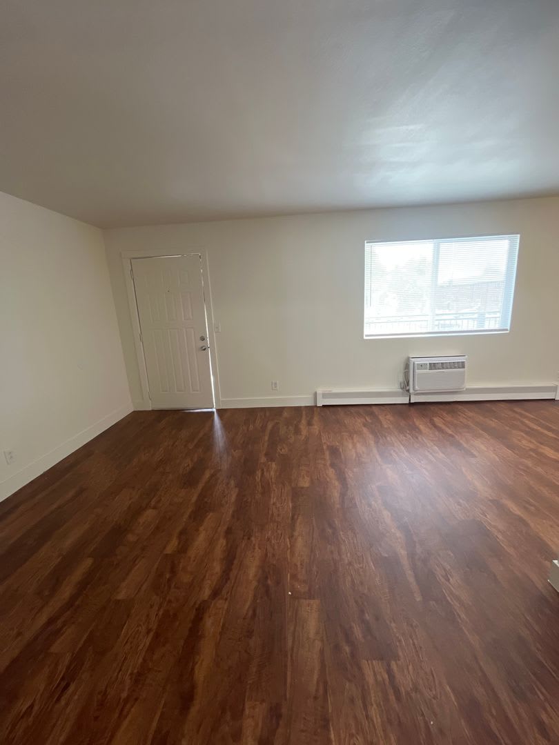 Yarrow Apartments – photo 5