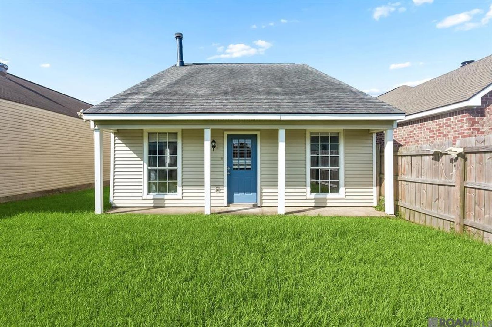 3325 Myrtle Grove – photo 1