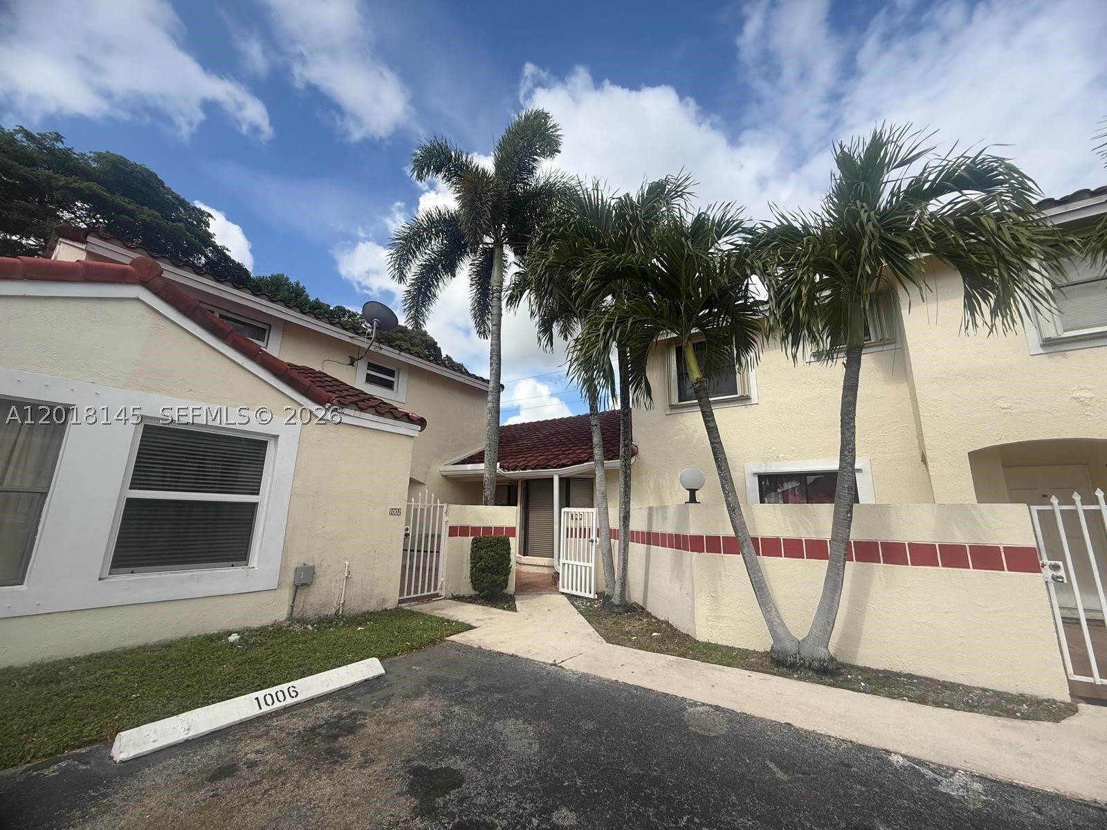 1004 San Remo Cir – photo 2