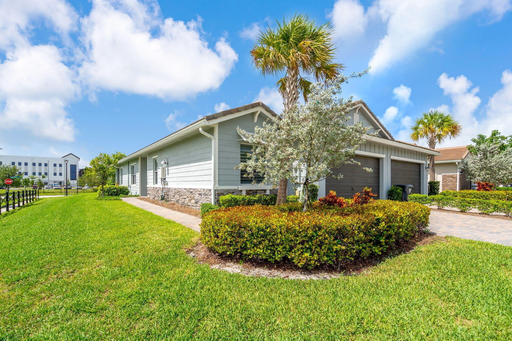 19742 WEATHERVANE Way – photo 2