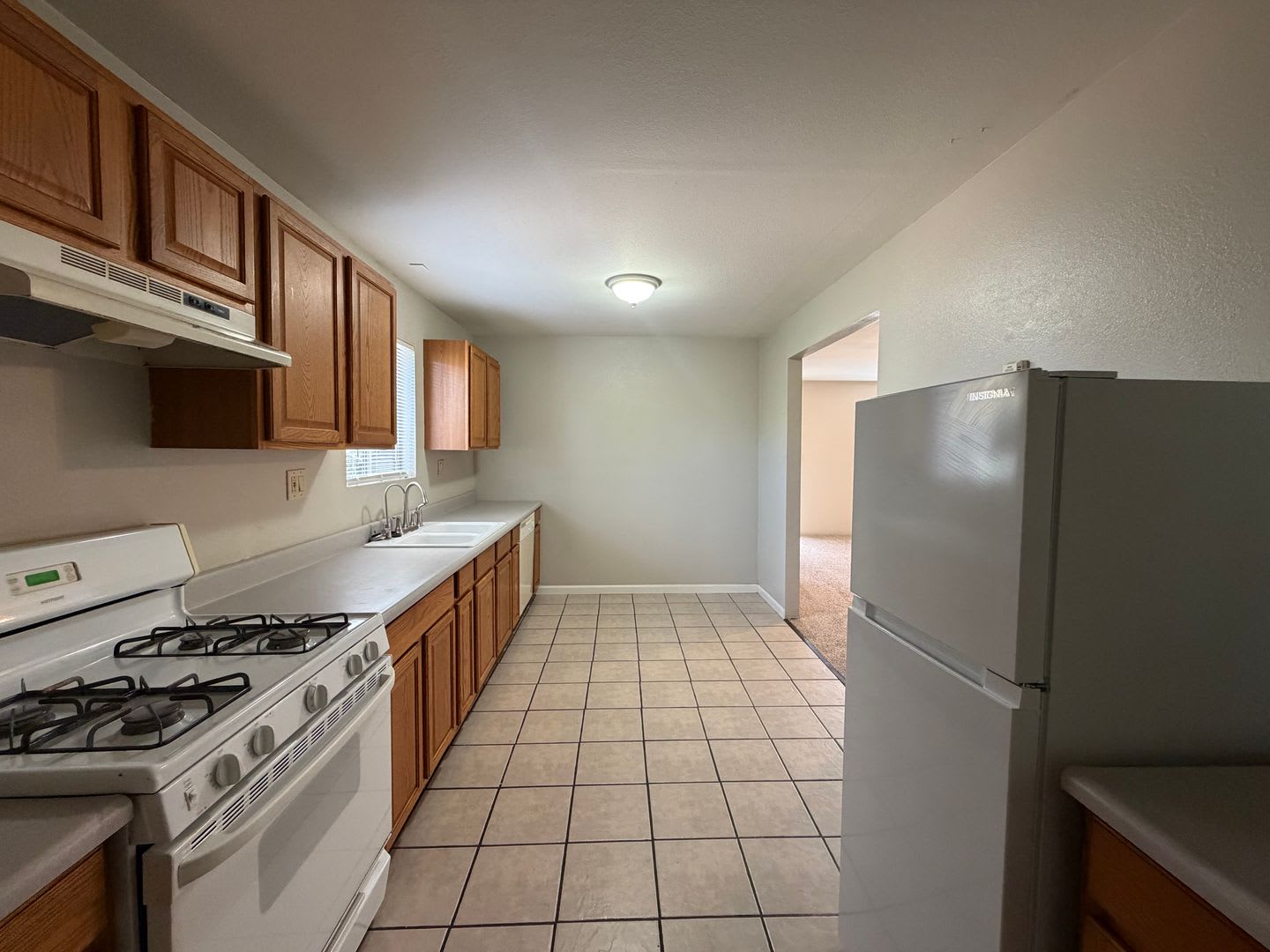Charming home in 93308! – photo 4