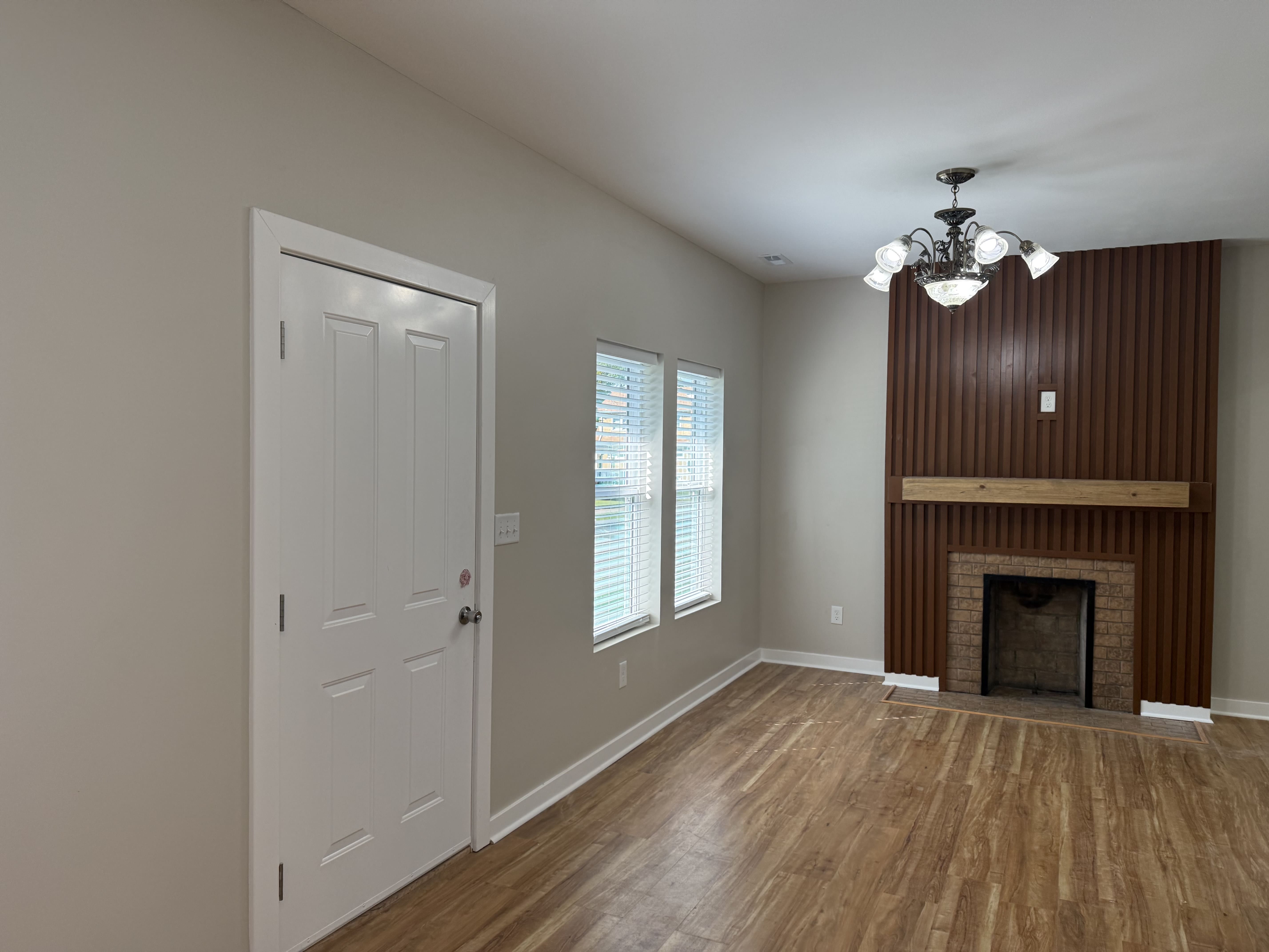 123 N Shawnee Terrace – photo 4