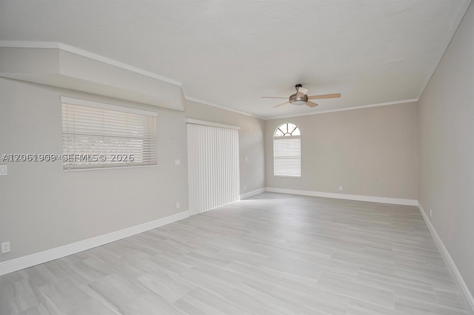 4240 Village Dr – photo 2