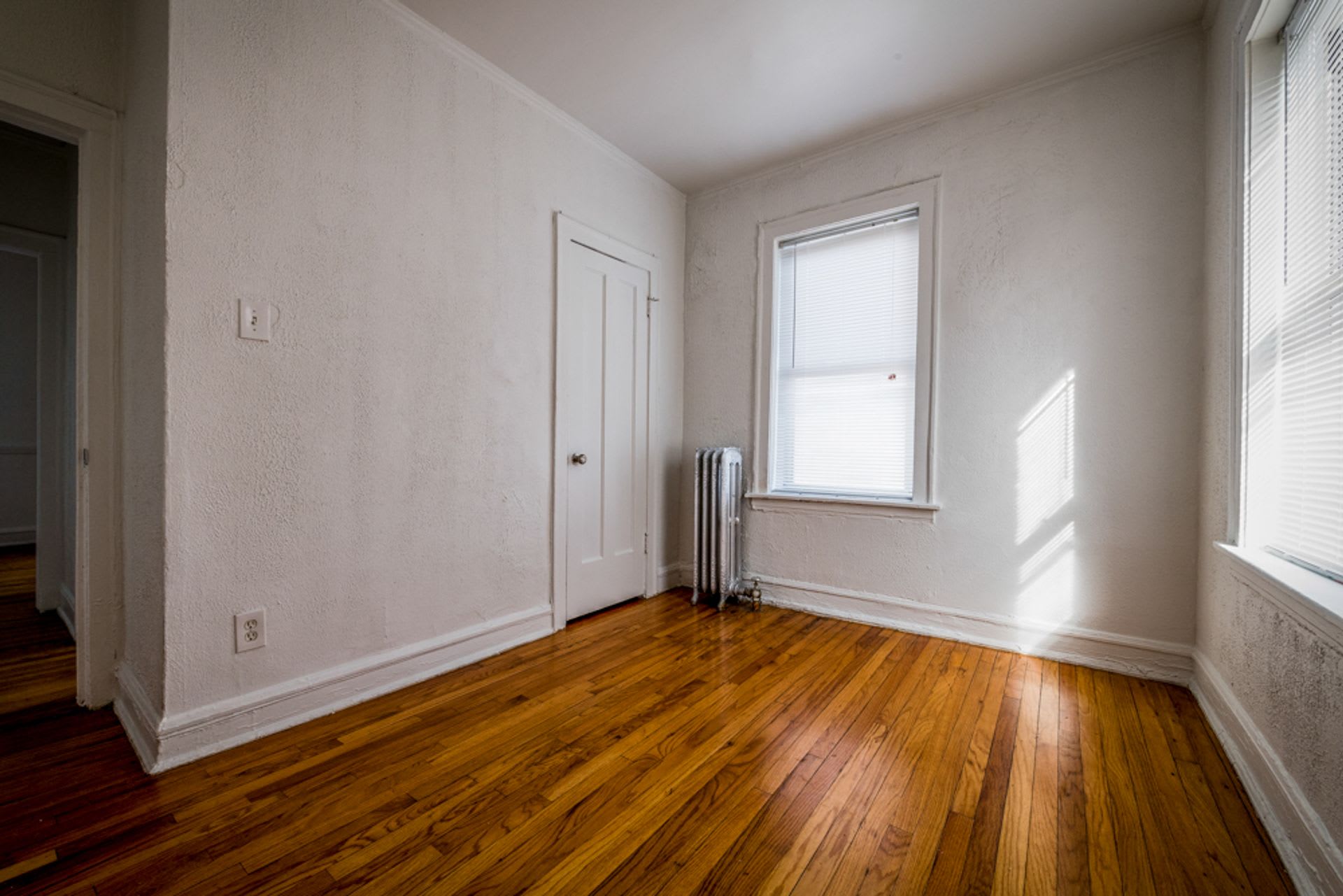 8001-09 S Ellis Ave – photo 4