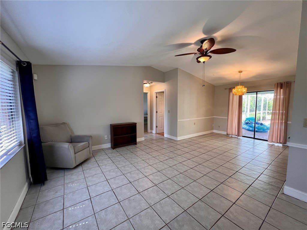 4116 SW 9th Place – photo 3