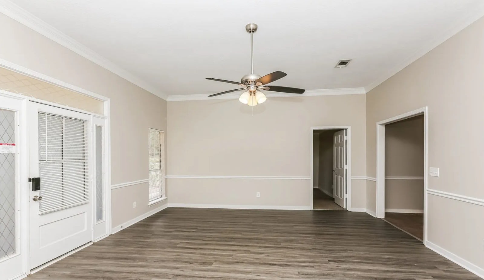 933 Mountain Crest Dr – photo 2