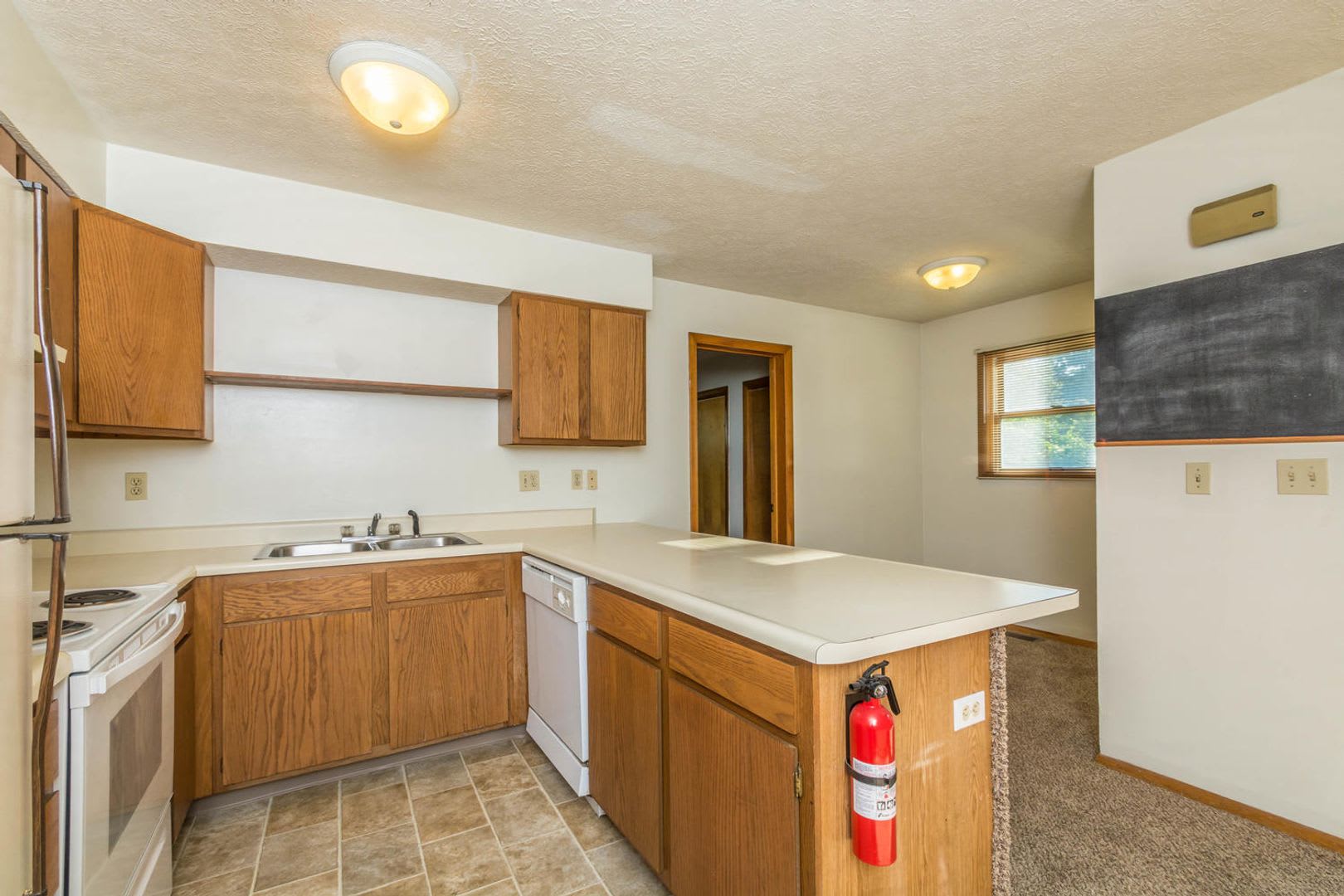 521 Henderson Crossing – photo 4