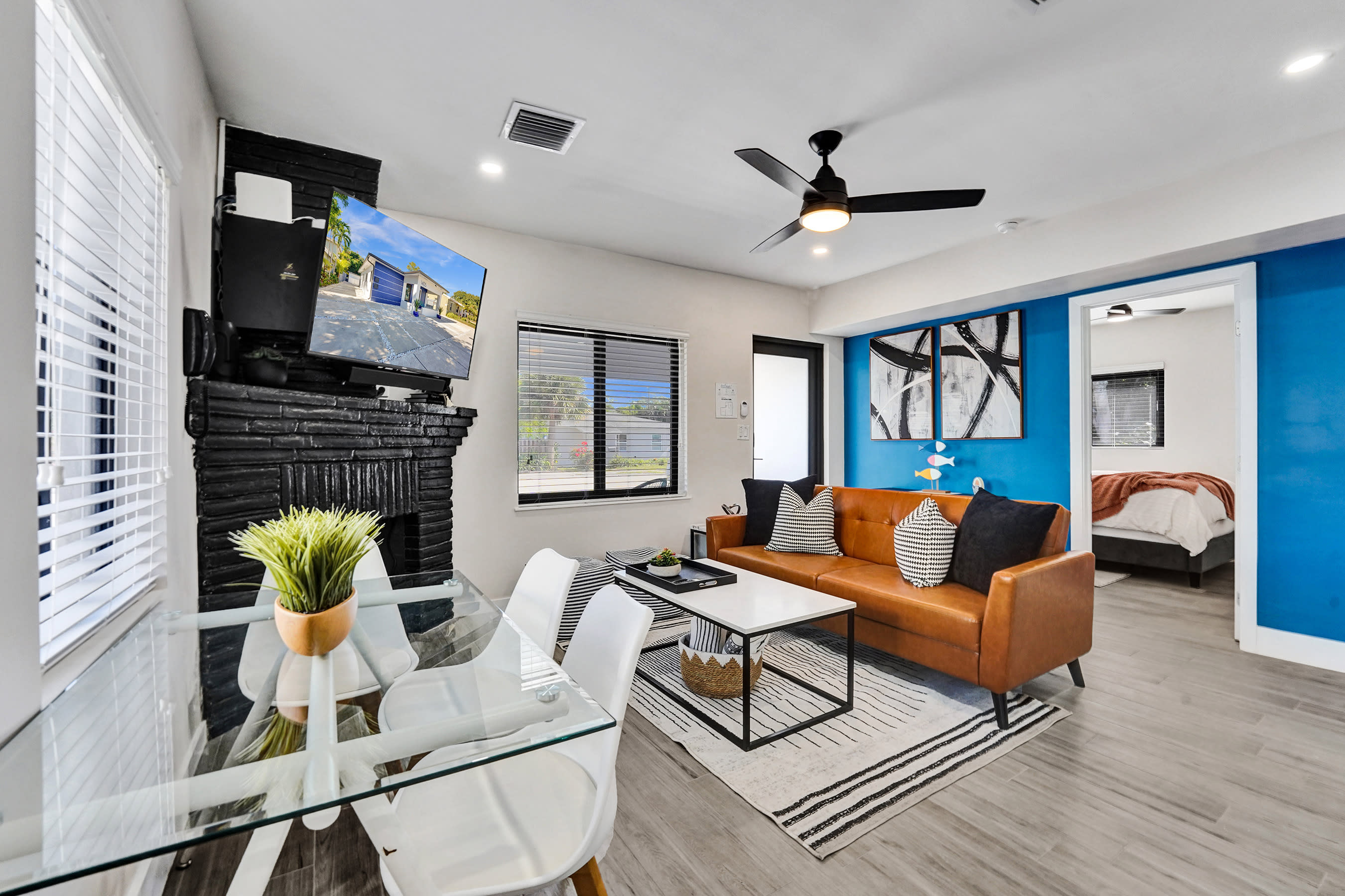 1405 N Andrews Ave – photo 2