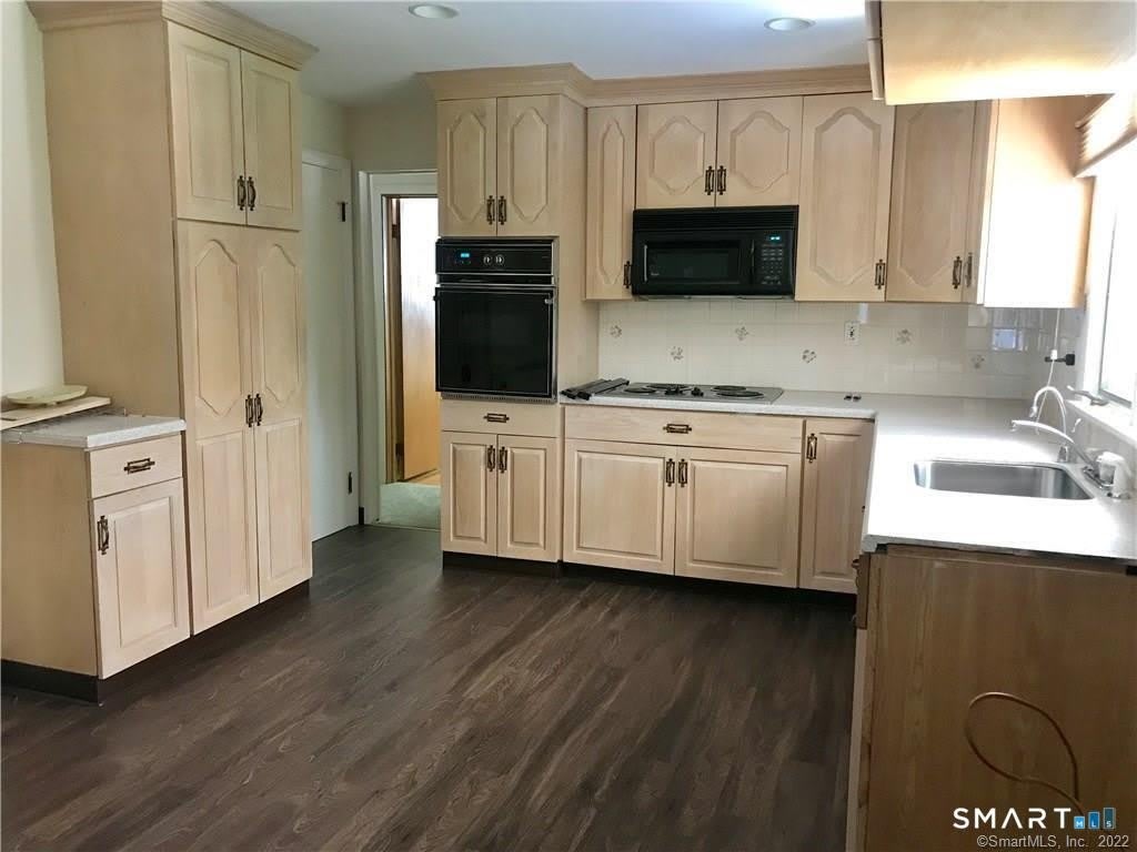 17 Pond Lane – photo 5