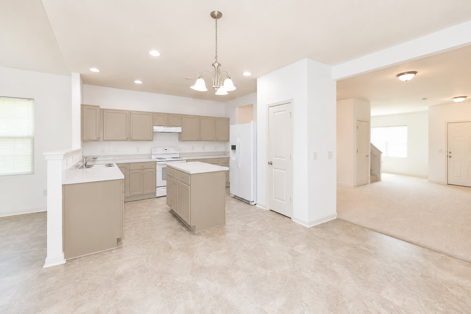 13958 Catalina Drive – photo 5