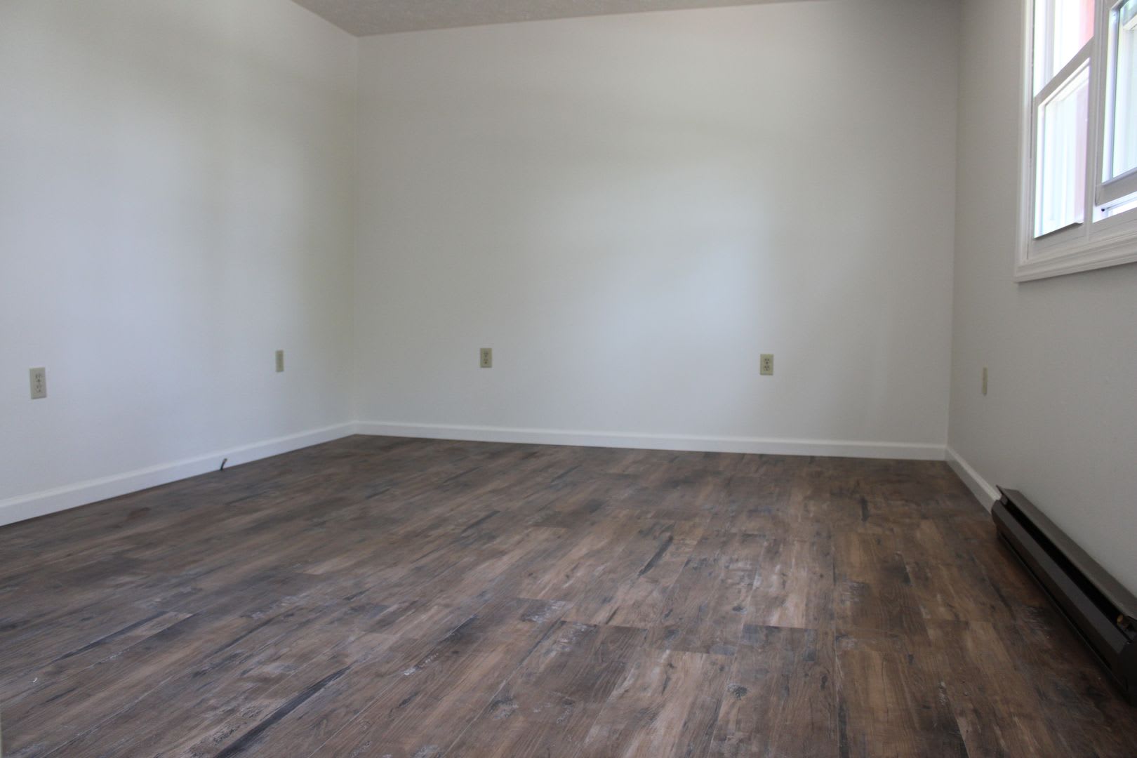Spacious Two Bedroom Apartment – photo 3