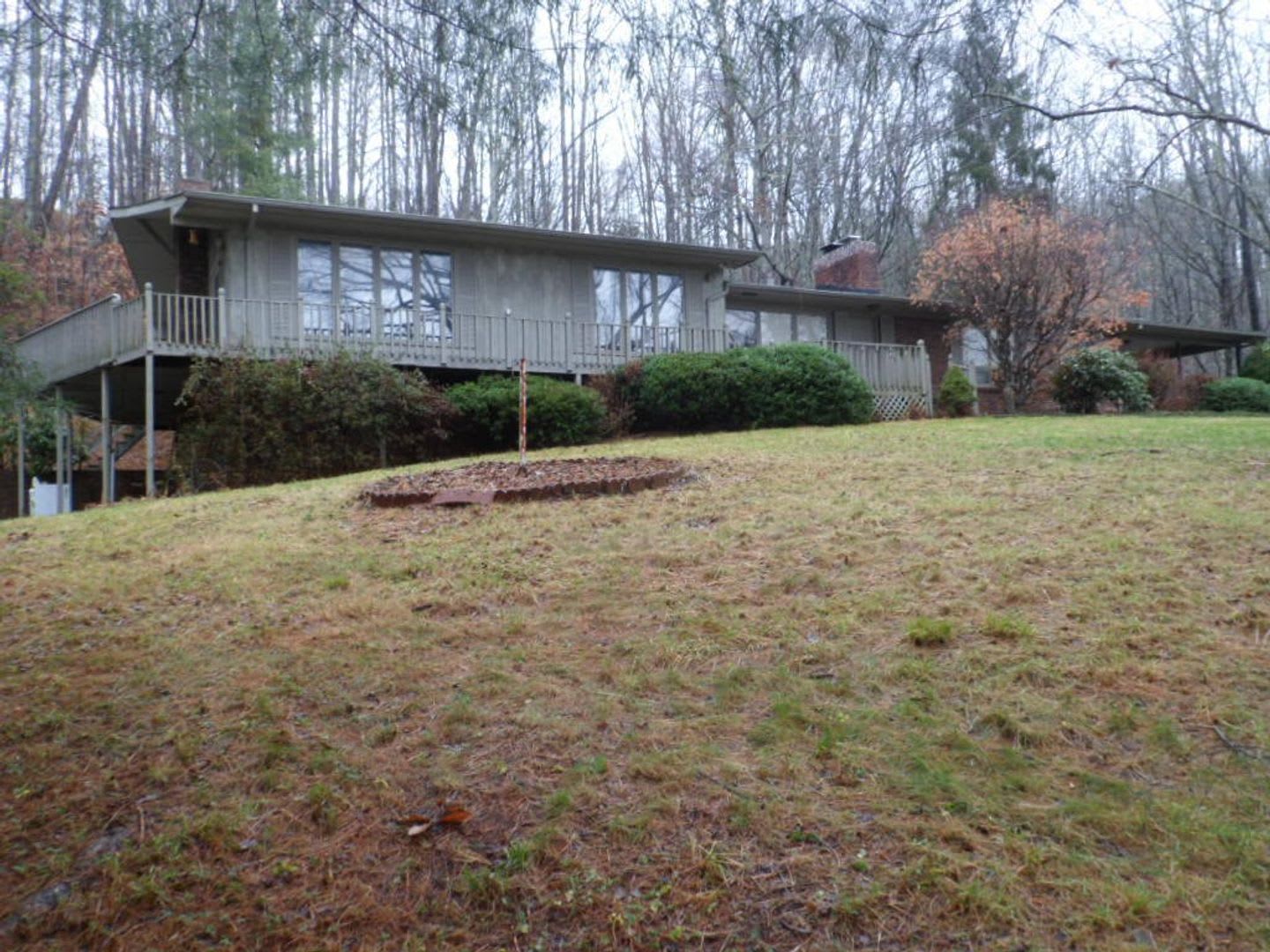 Family Home – photo 2