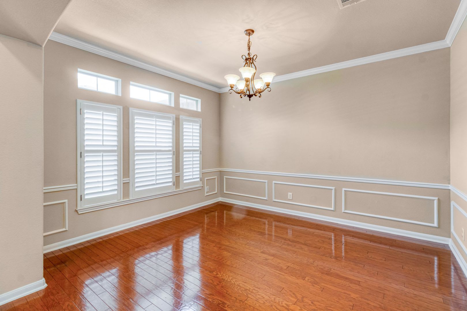 Gorgeous 4 Bd 3 5 Ba 2 Car Garage Available In Sonoma Ranch Helotes Move In Special 500 Off – photo 5