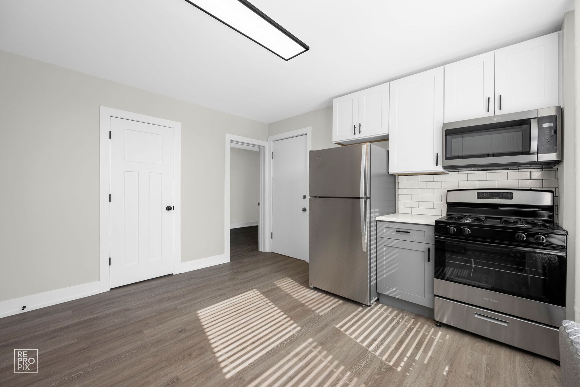 447 N Austin – photo 3