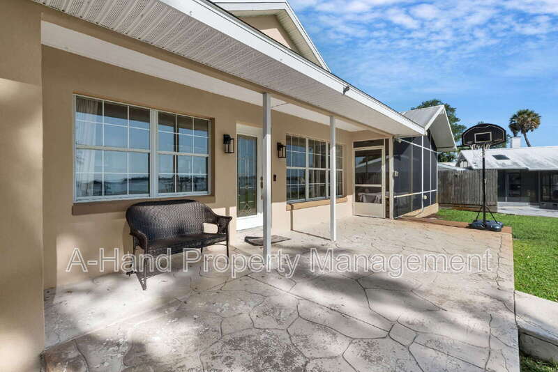 606 N Shore Dr – photo 3
