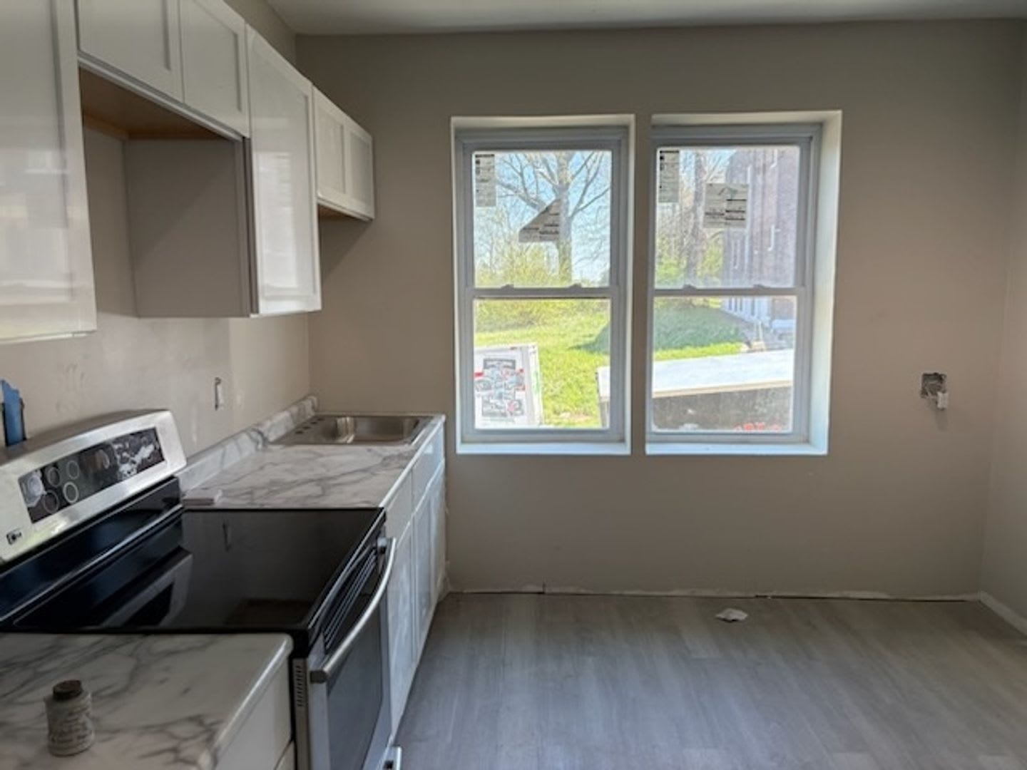 Charming 1BR Apartment in Saint Louis – photo 4