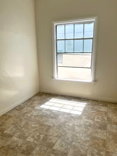 2329 Crenshaw Blvd – photo 4