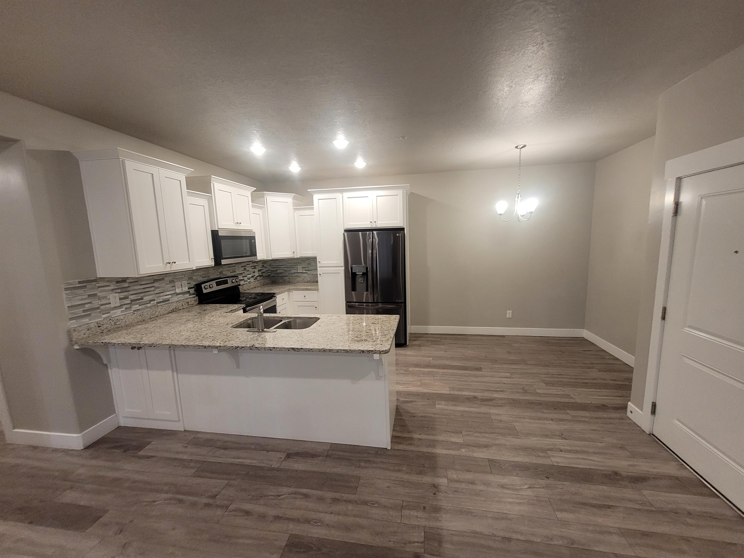 1128 South 820 East – photo 3