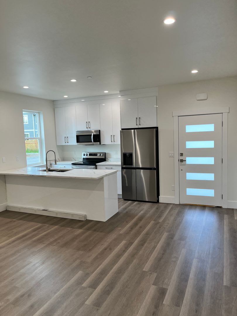 Brand New 3 bedroom, 2.5 Bath Townhomes – photo 1