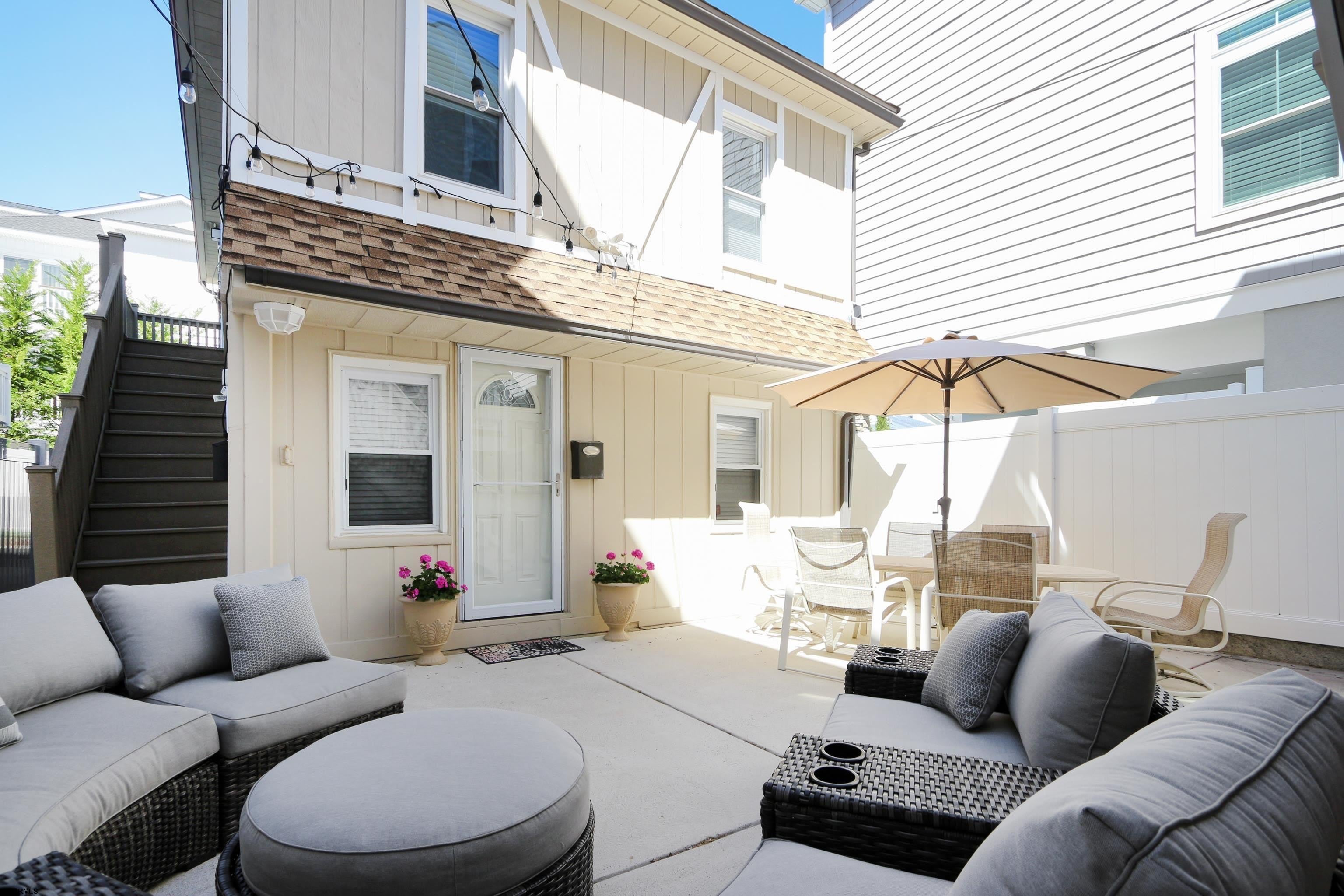 14 N Adams Ave – photo 2