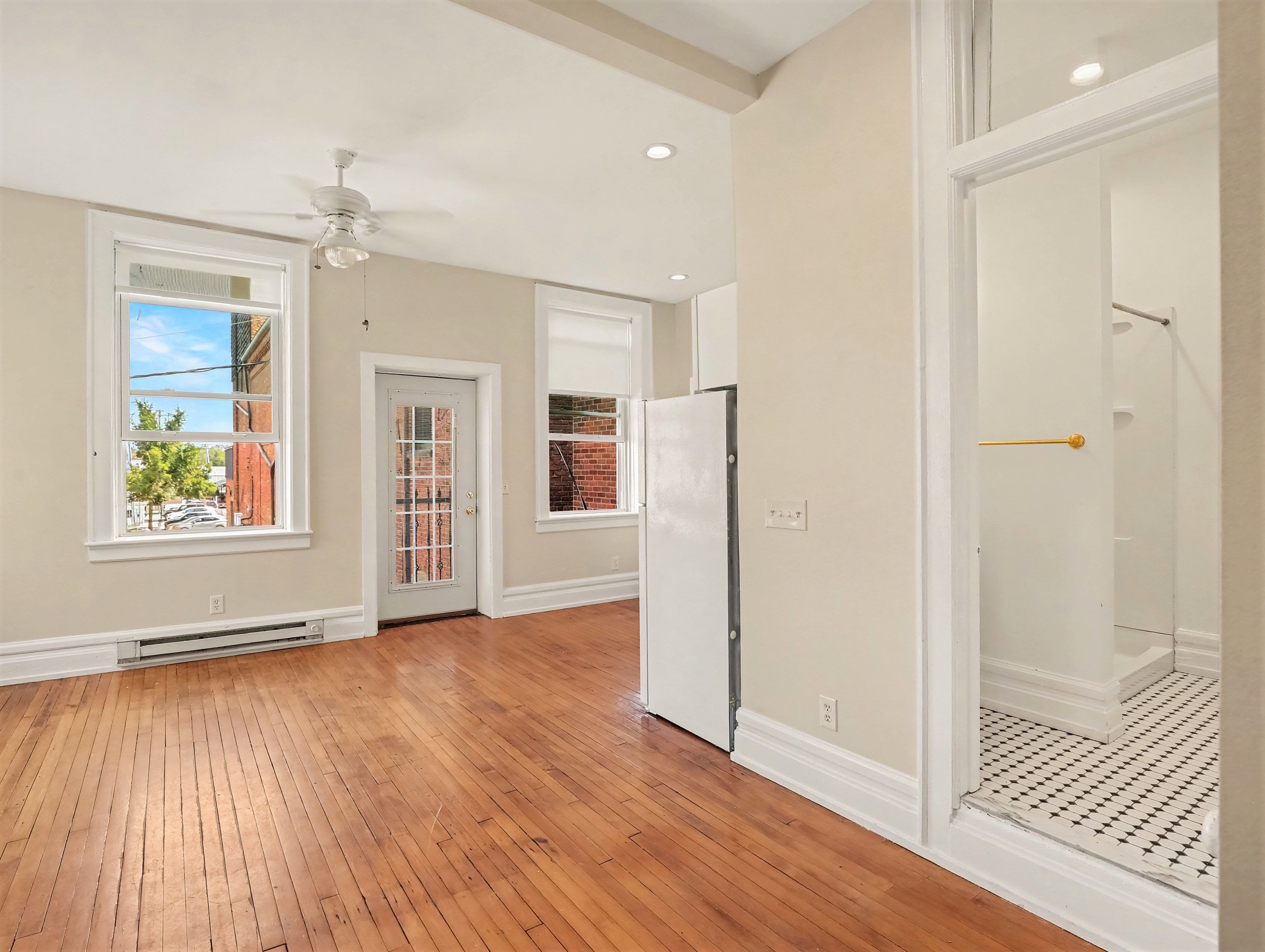125 East Maumee Street – photo 3