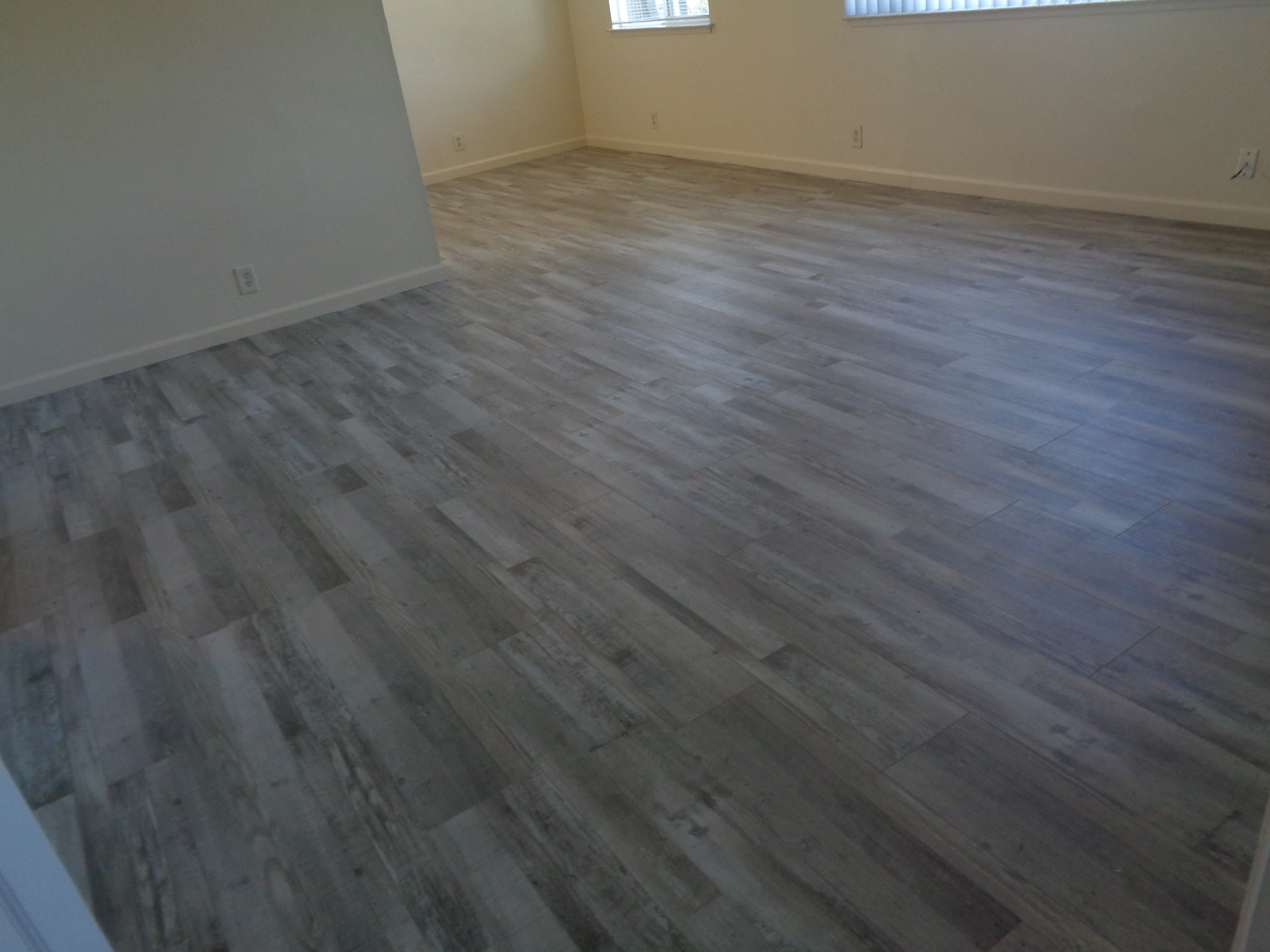 958 S. Barrett Road #4 – photo 2