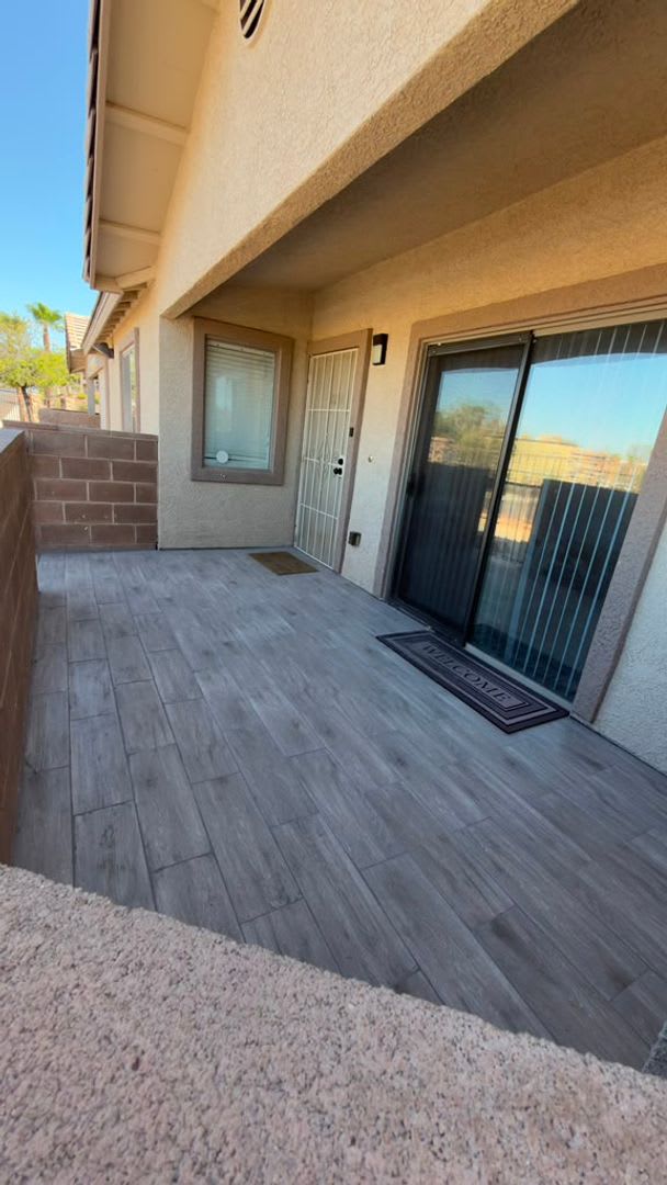 Gated 3 Bedroom Townhome With Attached Garage – photo 2