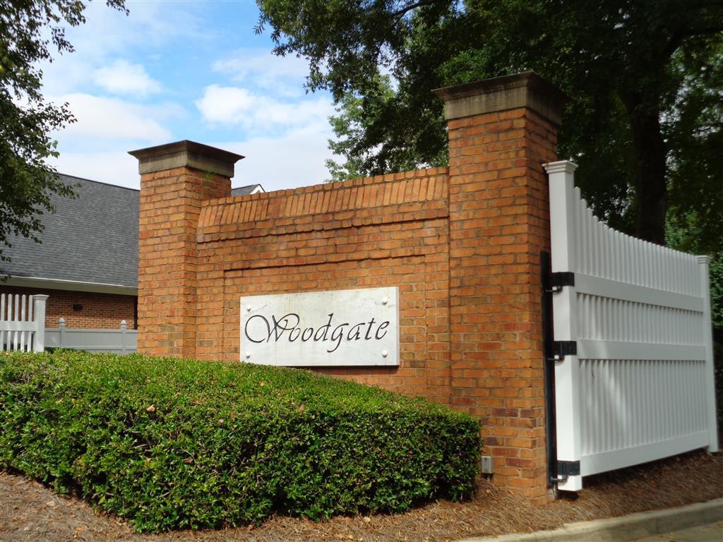 Prime Fayetteville Location 4 Bed 3 Full Baths Close To Movie Studio Senoia Ptc Lawn Care Included Must See – photo 3