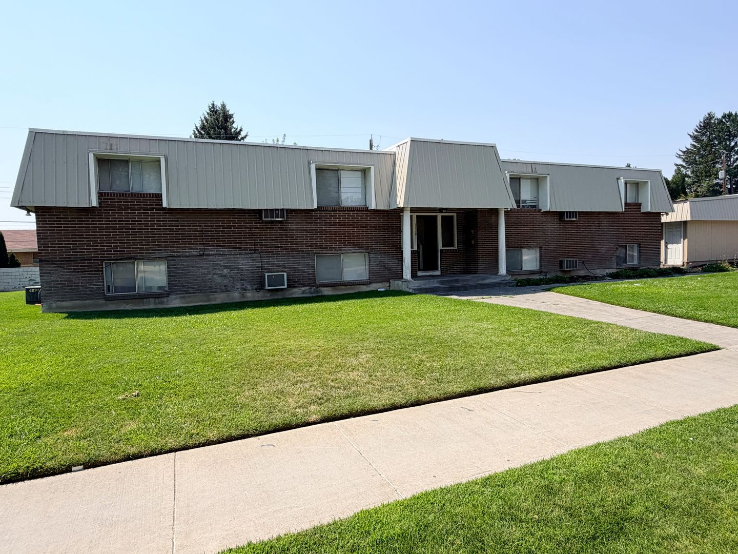 1110 Garfield St – photo 1