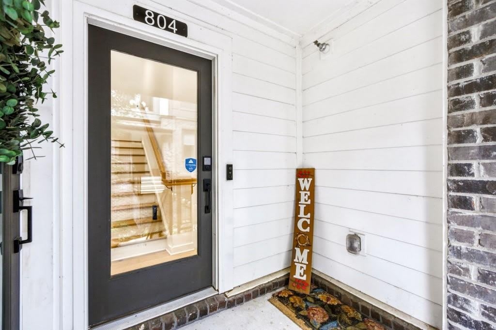 395 Pratt Drive – photo 2