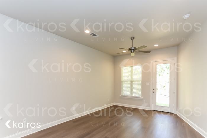 15713 Boothy Lane – photo 2