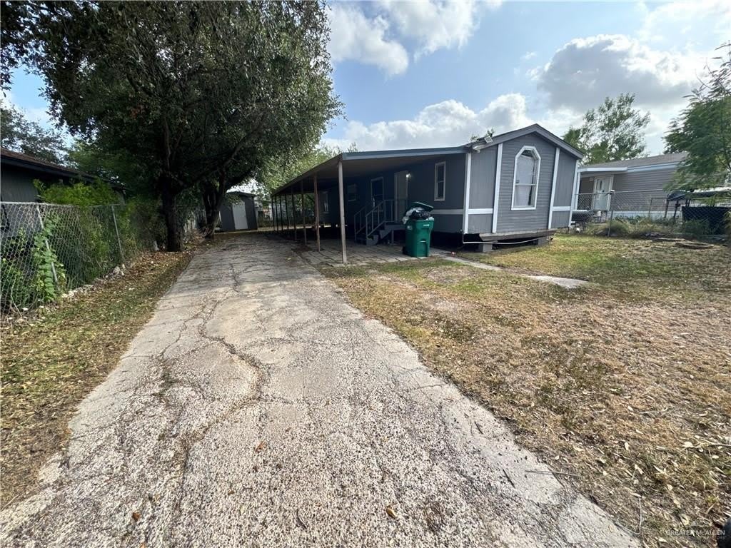 916 W Violet Drive – photo 1