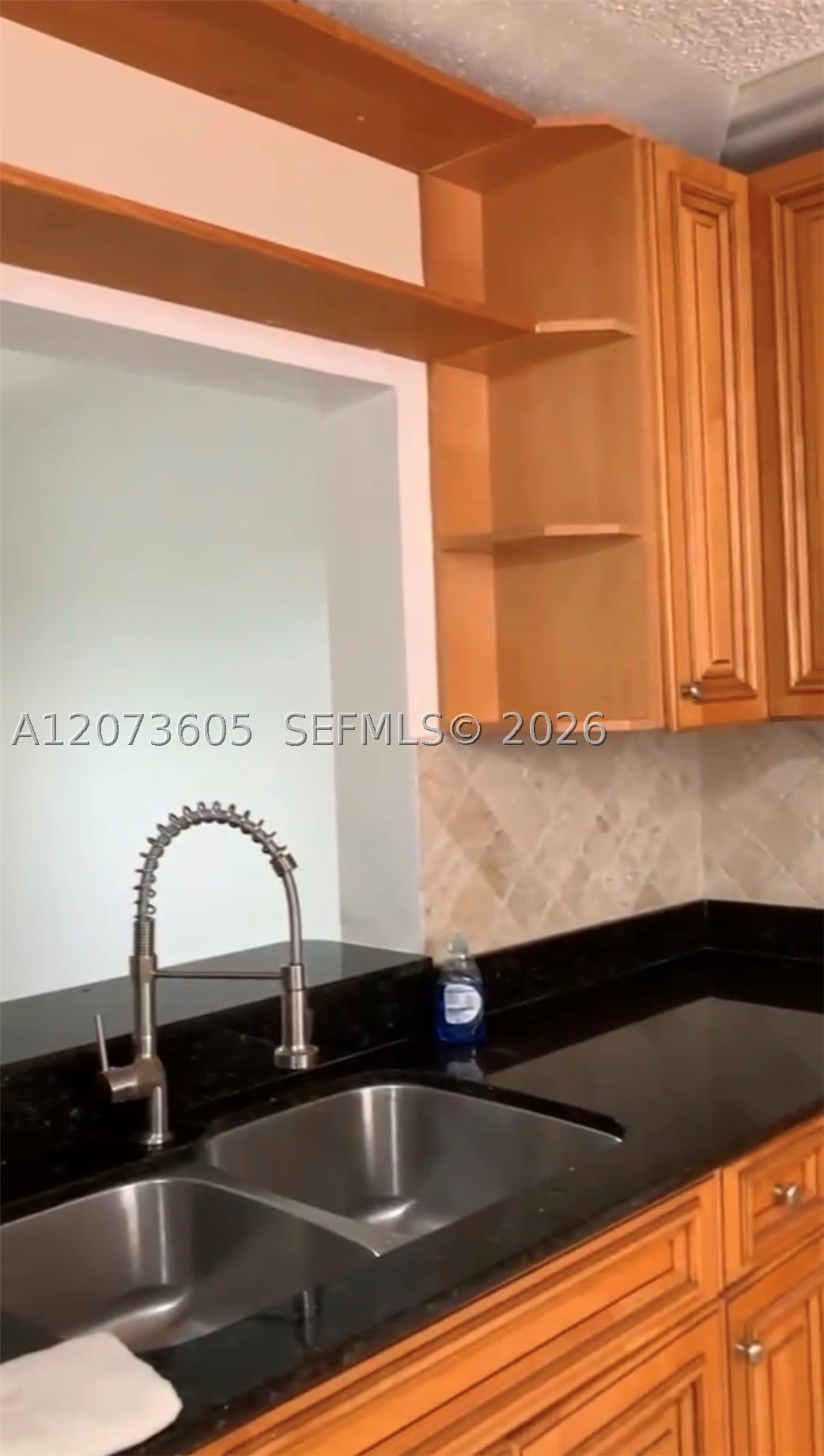 2915 Sw 22Nd Ave – photo 1