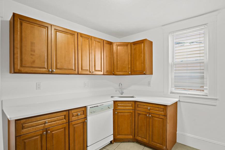2 Walnut St. – photo 5