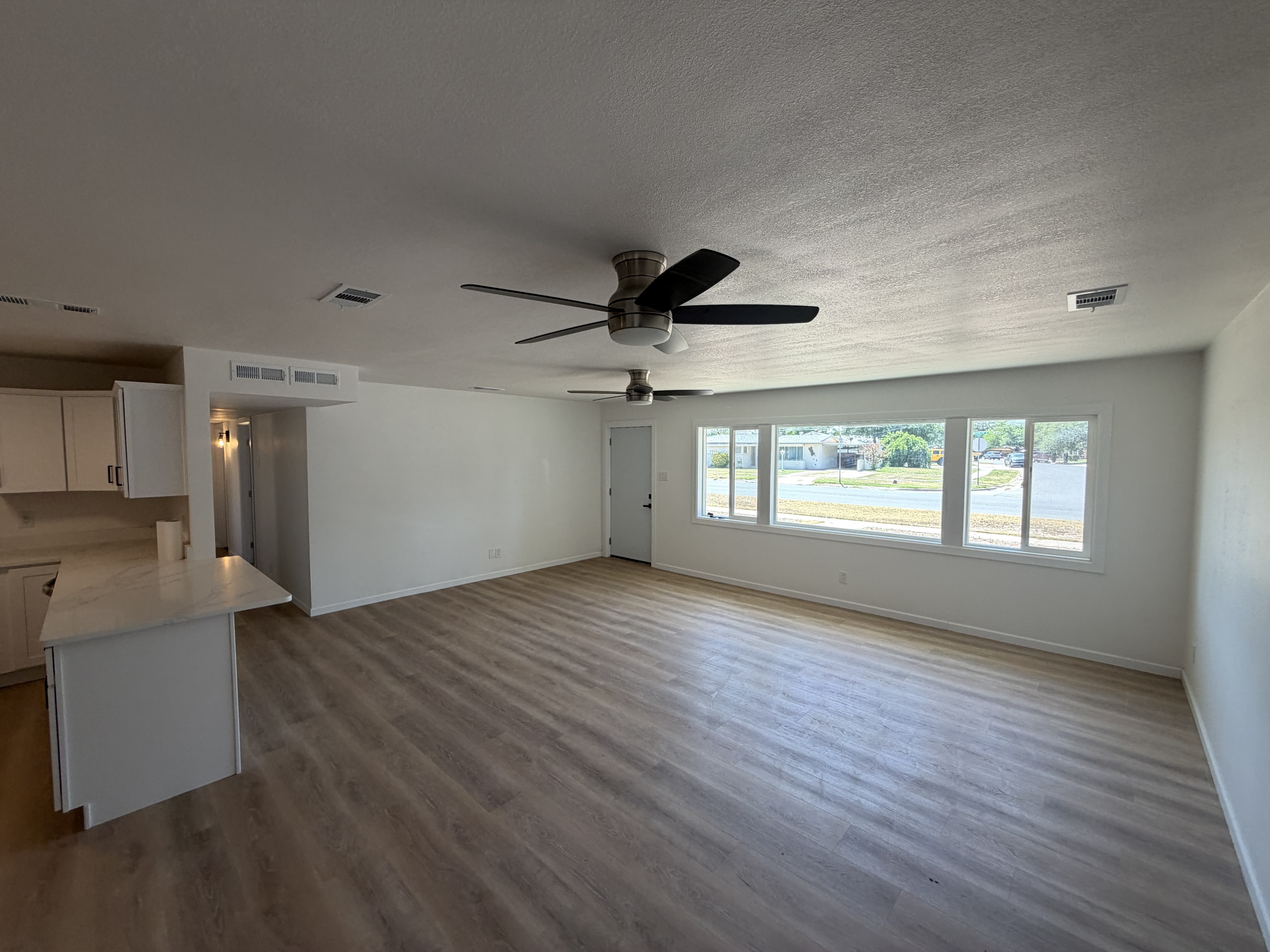 1717 South Washington Avenue – photo 3
