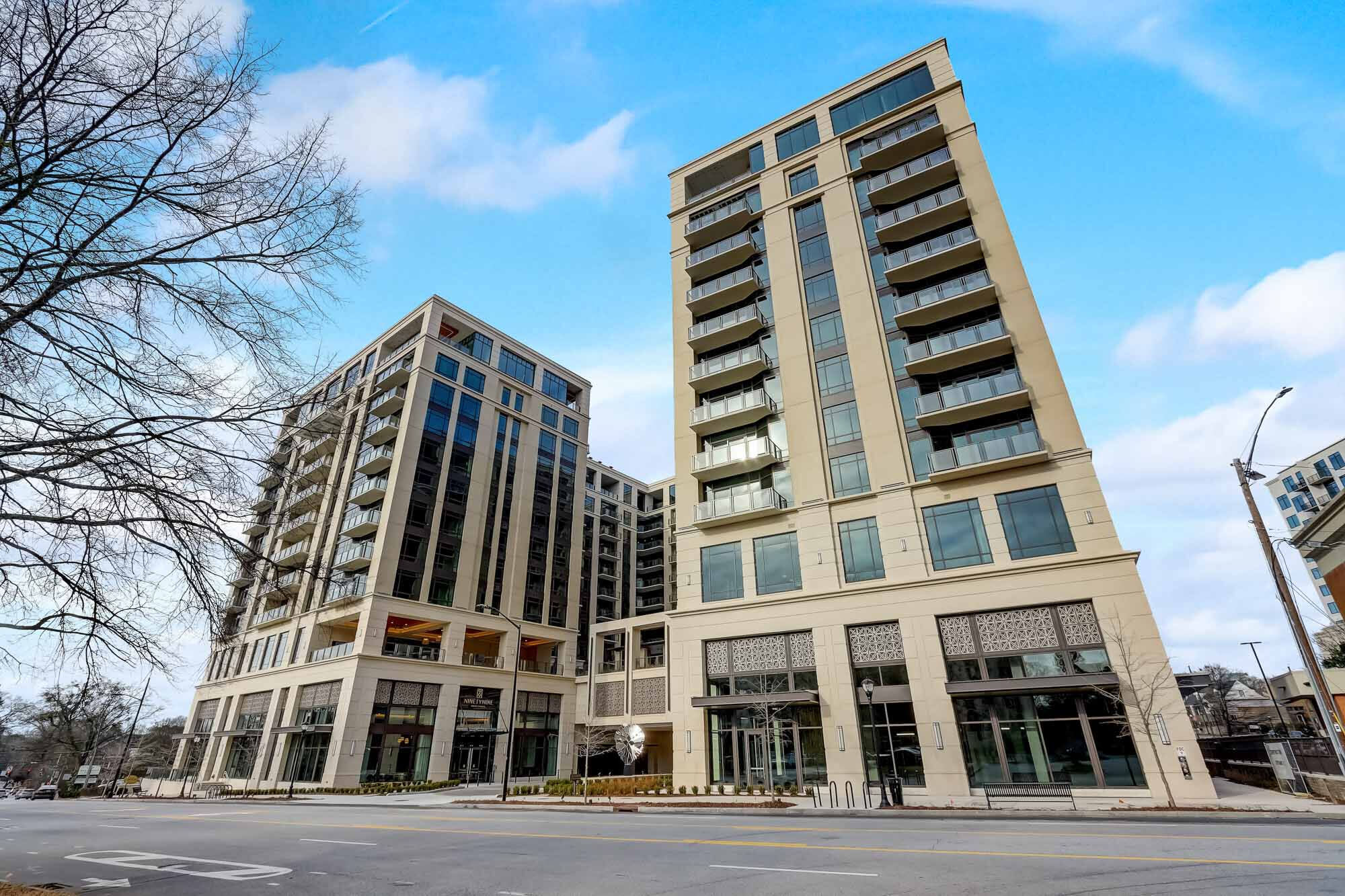 99 West Paces – photo 2