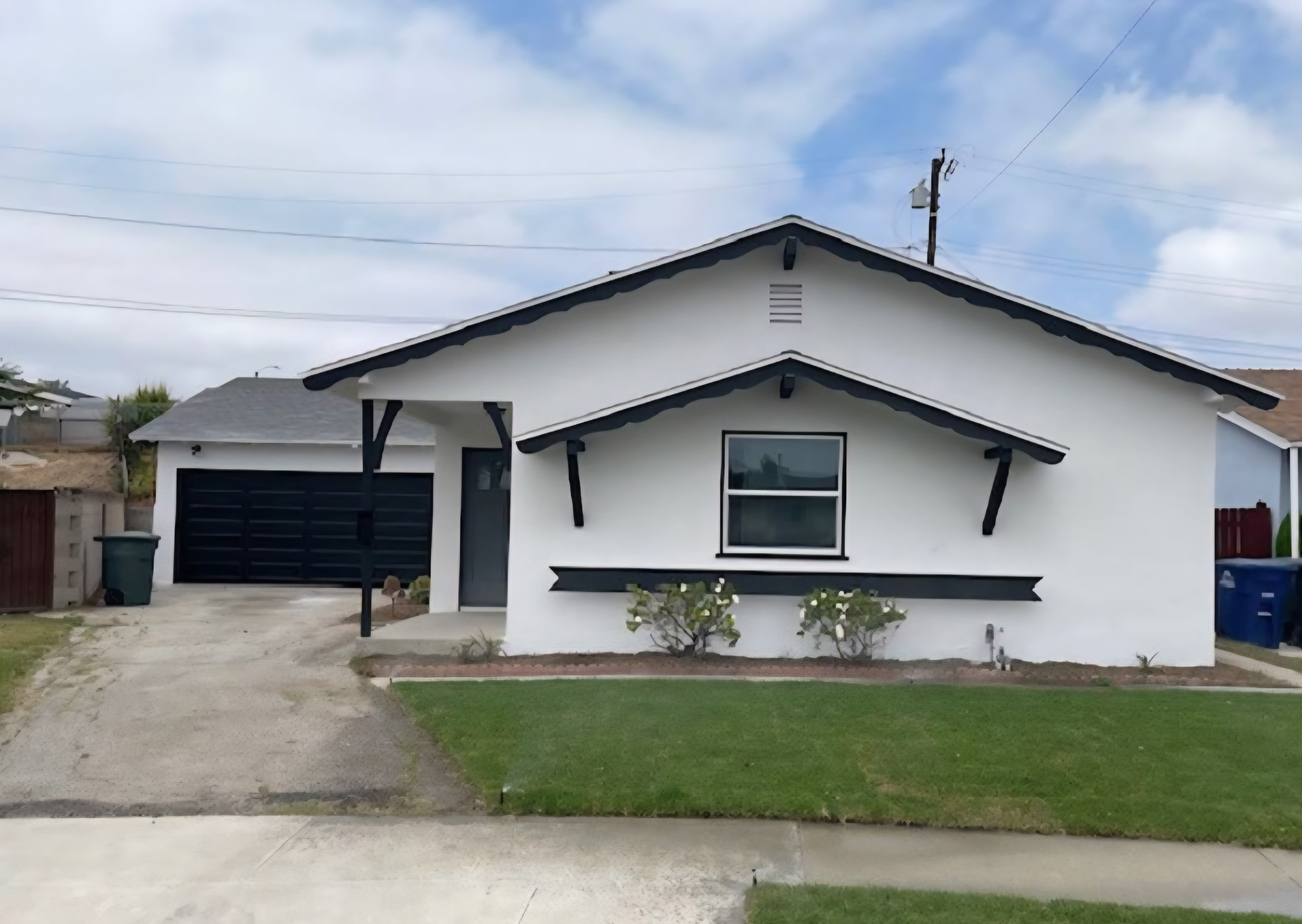21329 Jaffrey Avenue – photo 1