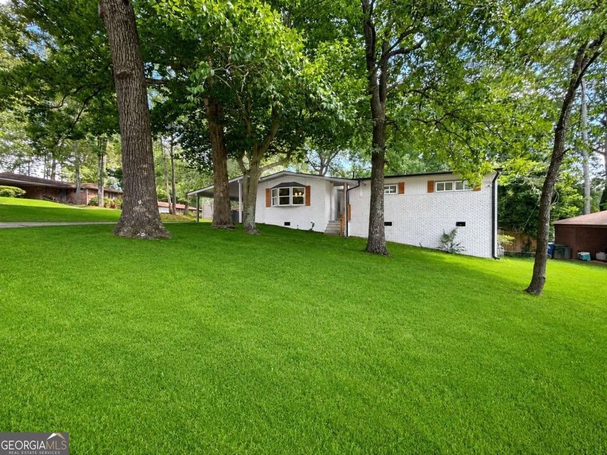 203 Wendell Drive SE – photo 1