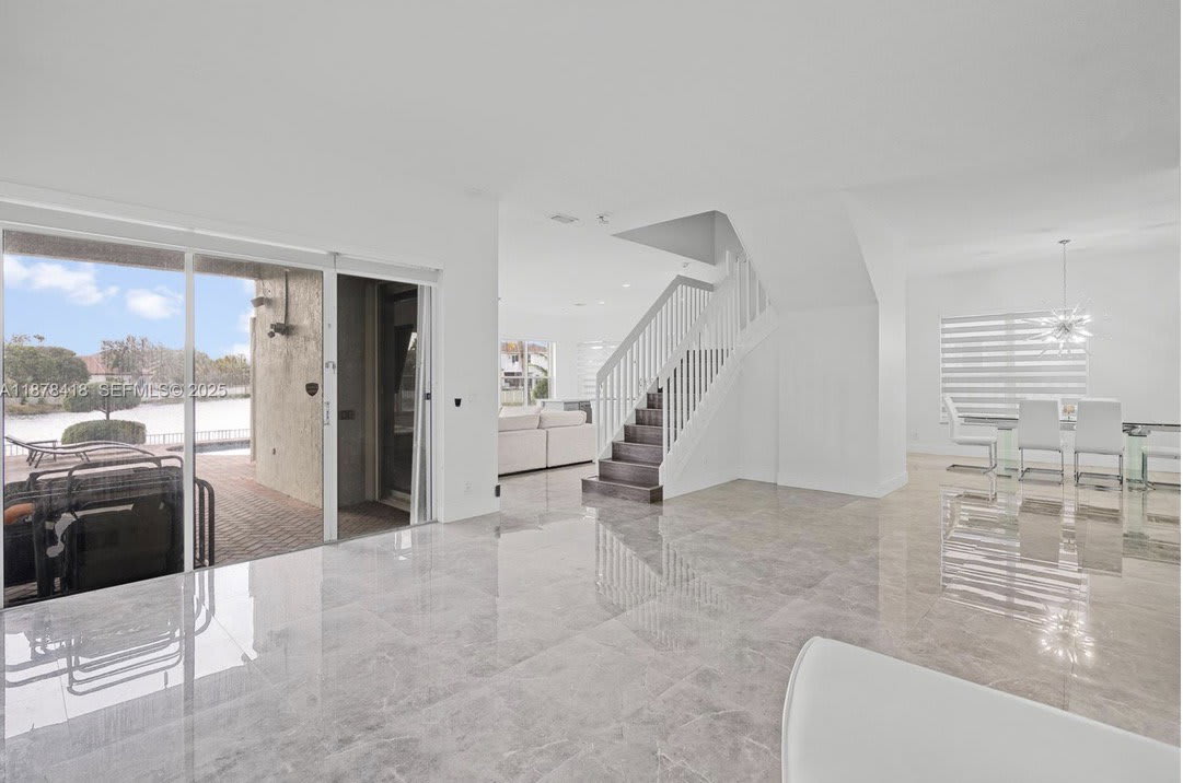 13398 Southwest 28th Street – photo 5