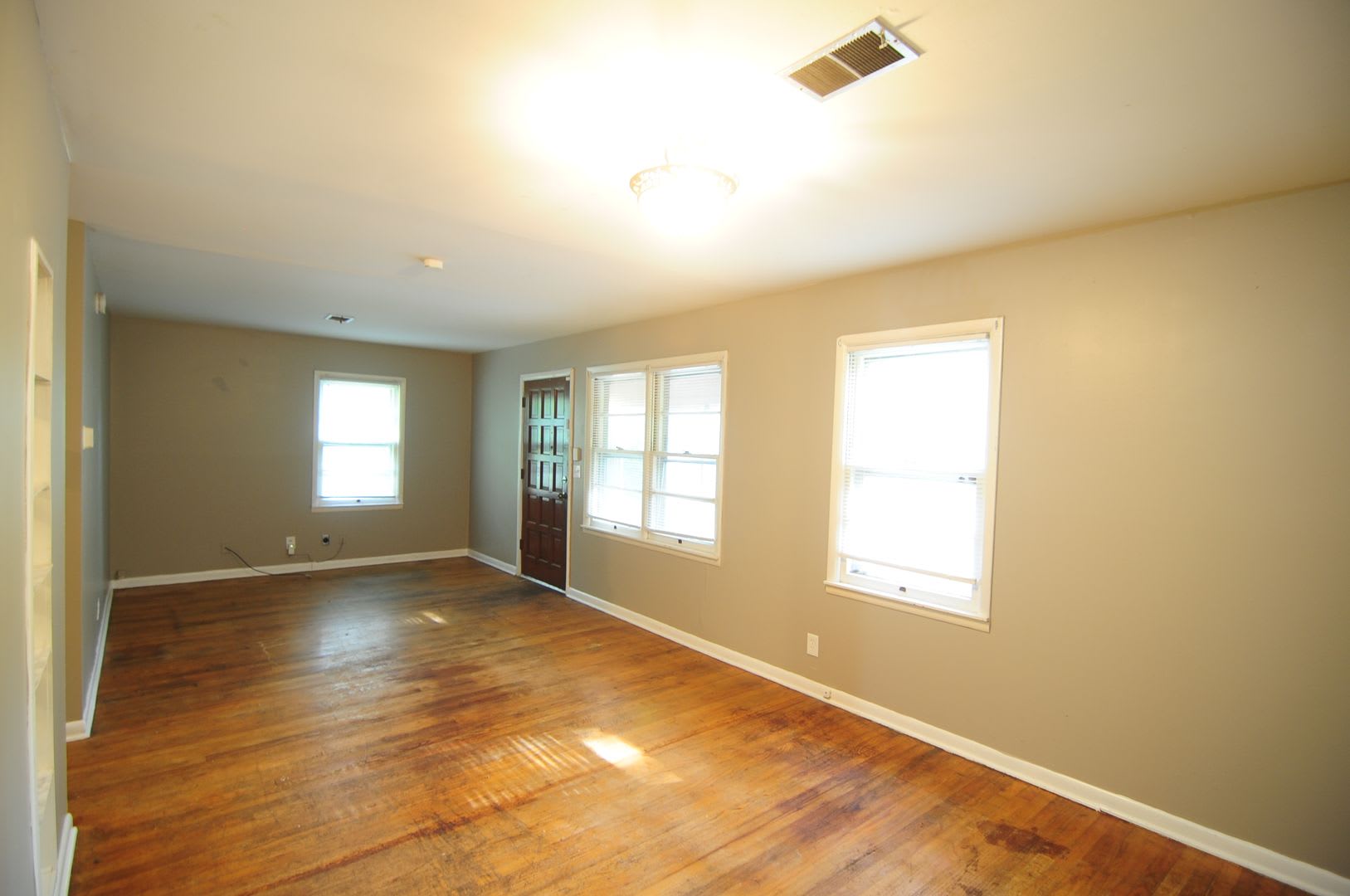 4110 Broyles Ave. – photo 5