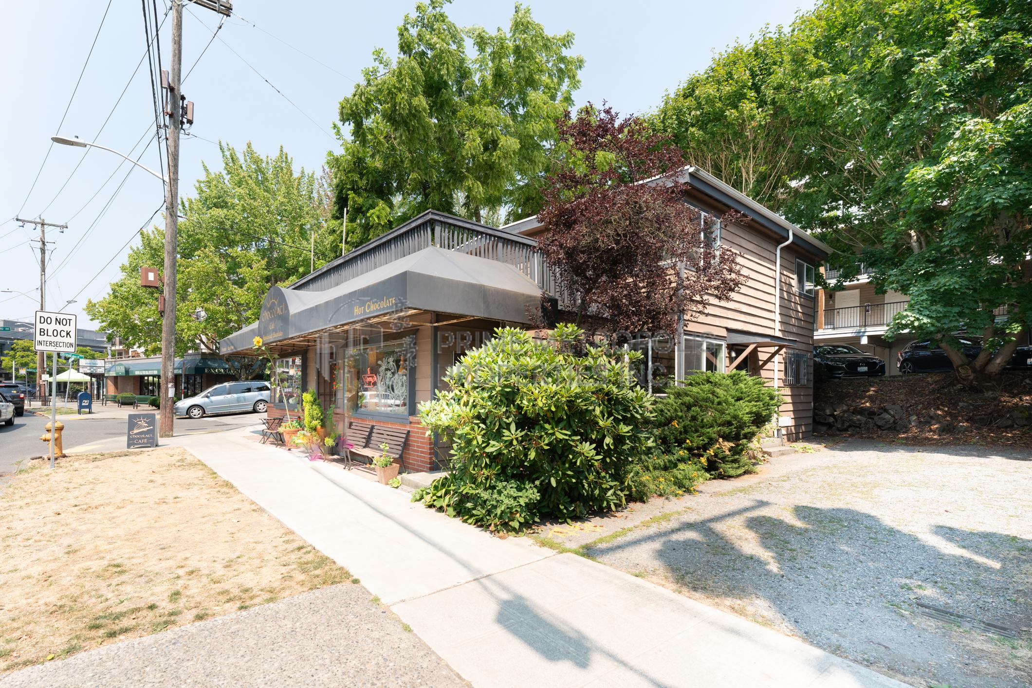 7810 E Green Lake Drive N – photo 2