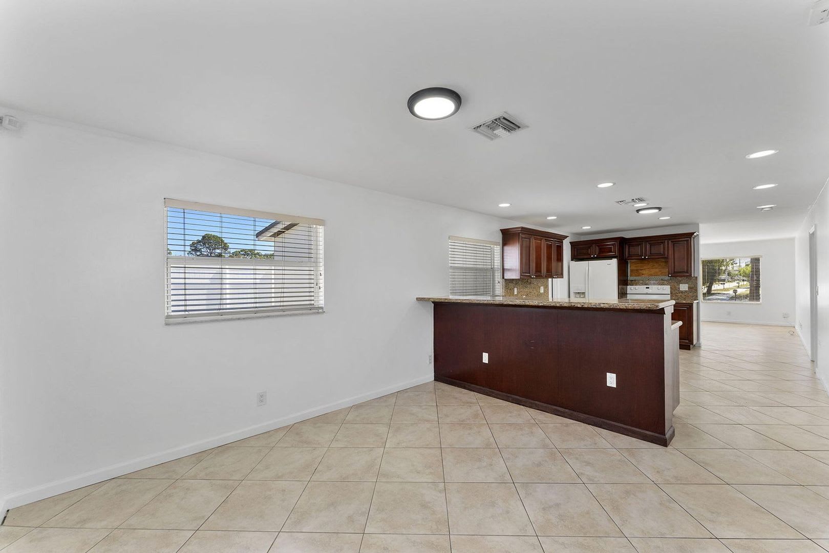 105 NW 7th Court, Deerfield Beach, FL 33441 – photo 3