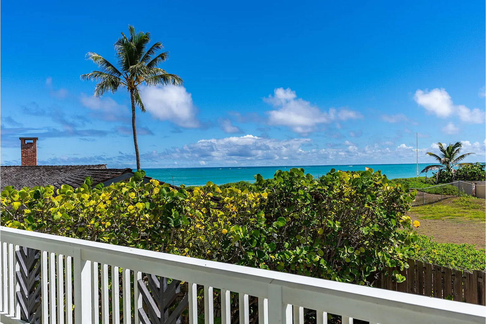 Amazing Fully Furnished Single Family Two Story Home Just One House From Kailua Beach 6 Bedrooms 4 Bathrooms With Ocean Views From Covered Lanai – photo 4