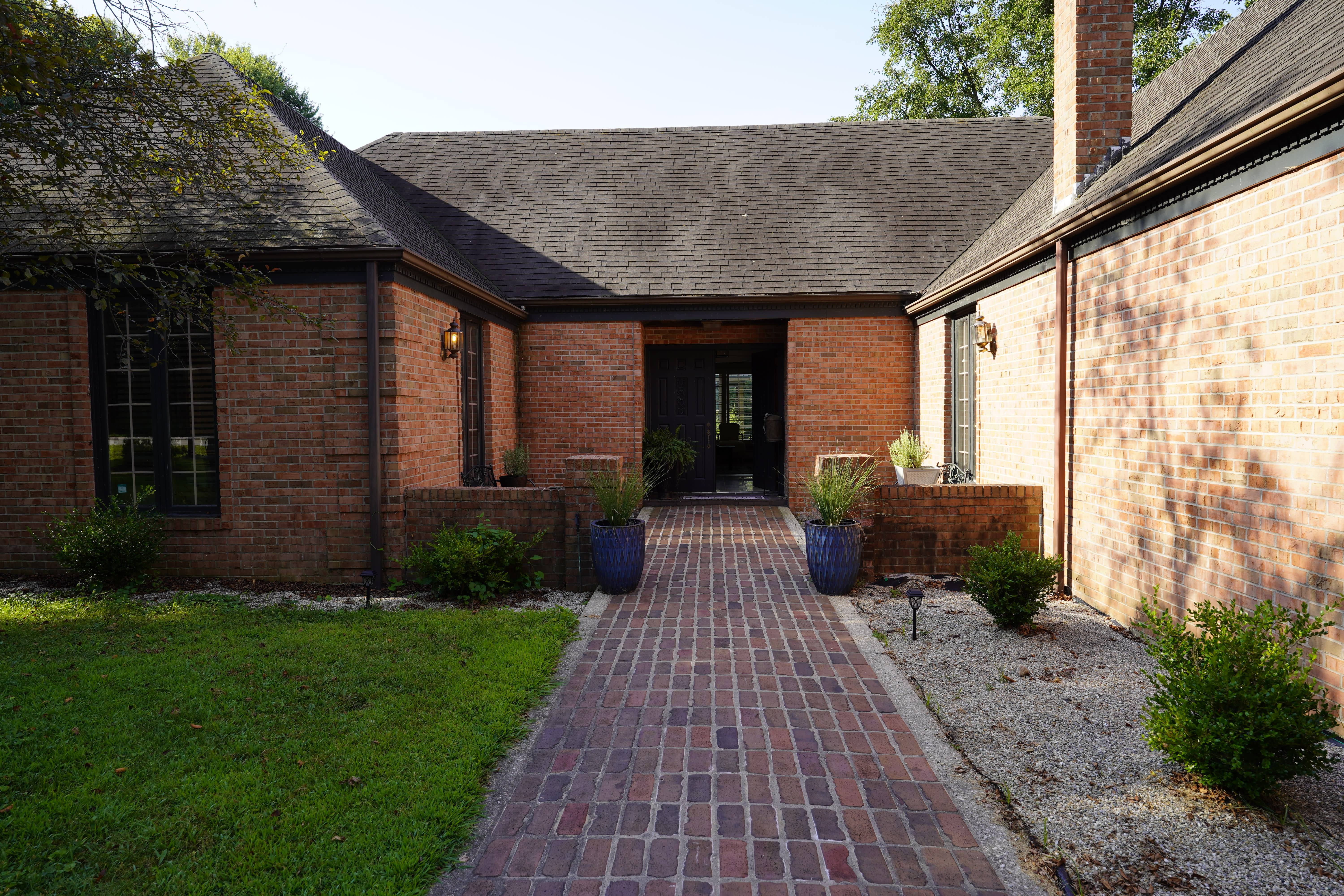17640 Douglas Rd – photo 2