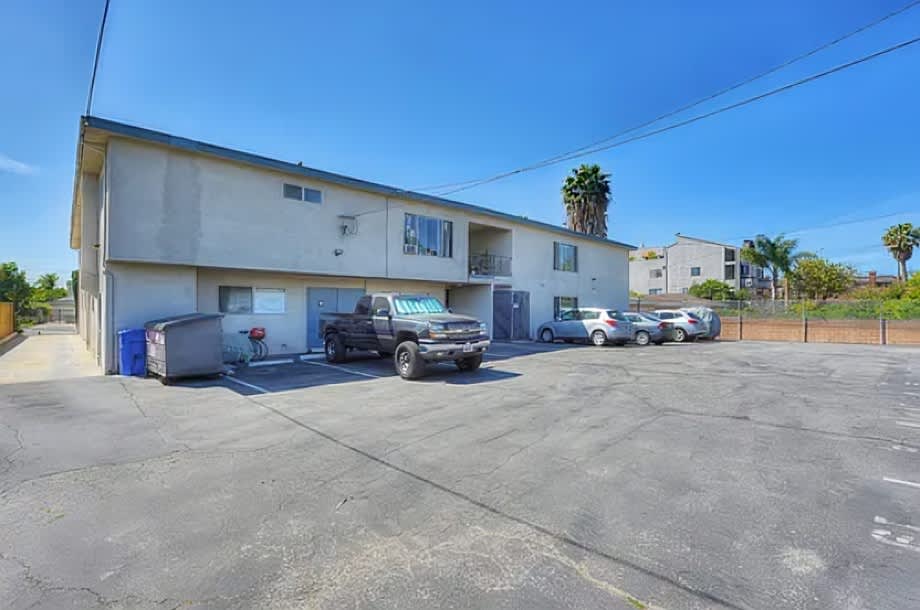 12939 Bonaparte Avenue – photo 3