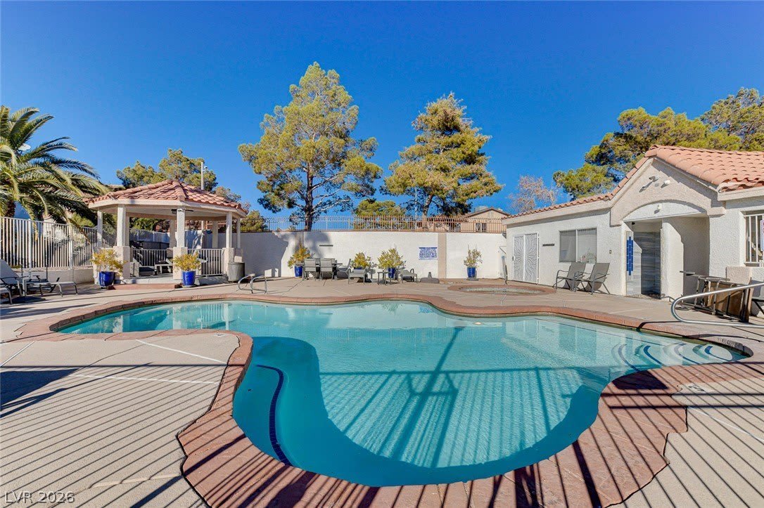4040 Castle Cove Drive – photo 1