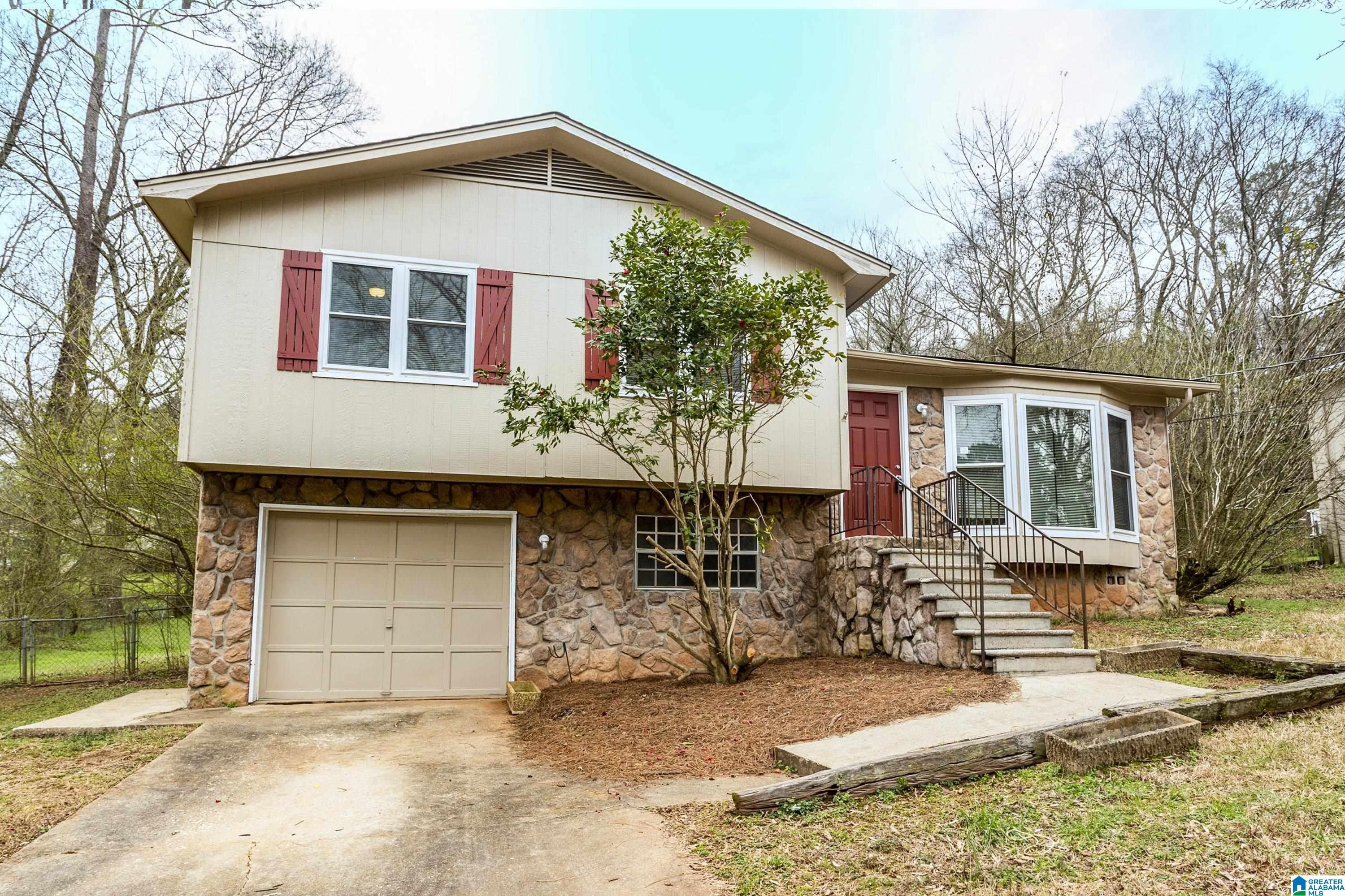 5849 JANET DRIVE – photo 1