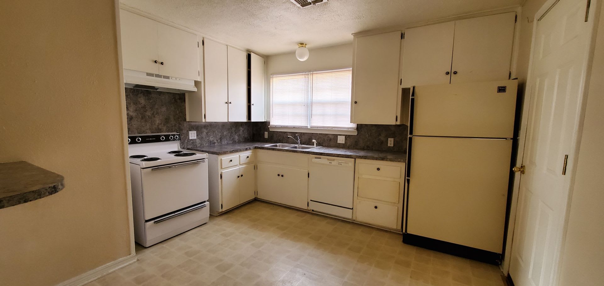 2 Bedroom 1 Bath in Faith Village – photo 3